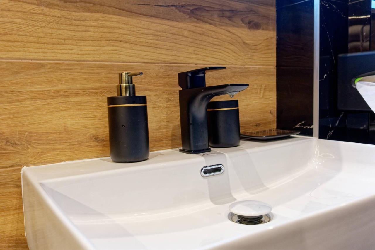 Apartament E-Space Ряшів Екстер'єр фото